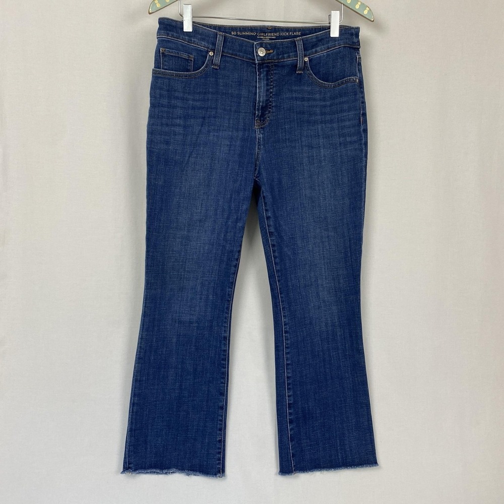 Chicos So Slimming Girlfriend Kick Flare Jeans Size 1 (8) Crop Raw Hem 32x25